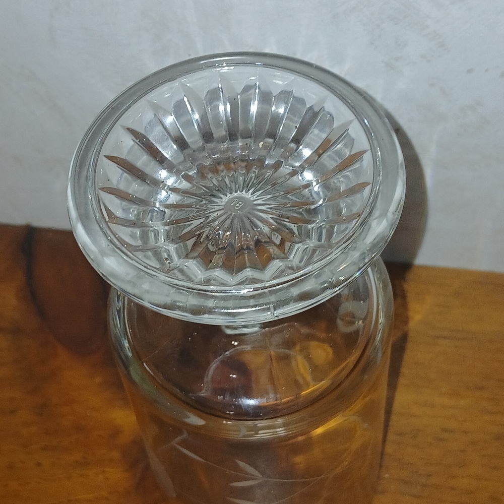 Vintage Etched Glass Coffee Mugs Irish Pedestal Cups Princess House - Picture 11 of 13